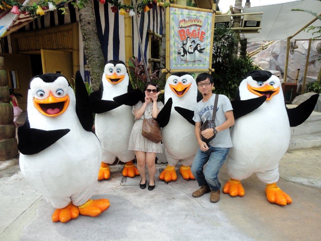 環球影城內的放大二倍版的企鵝笨蛋們
